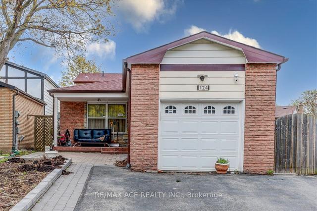 124 Greenwich Sq S, House detached with 4 bedrooms, 5 bathrooms and 3 parking in Toronto ON | Image 1