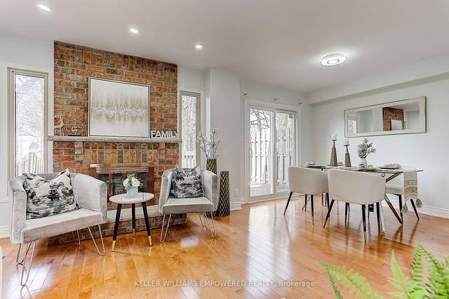 48 - 10 Cardwell Ave, Townhouse with 3 bedrooms, 3 bathrooms and 3 parking in Toronto ON | Image 30