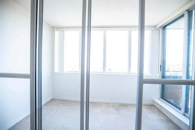709 - 1665 Pickering Pkwy, Condo with 1 bedrooms, 1 bathrooms and 1 parking in Pickering ON | Image 2
