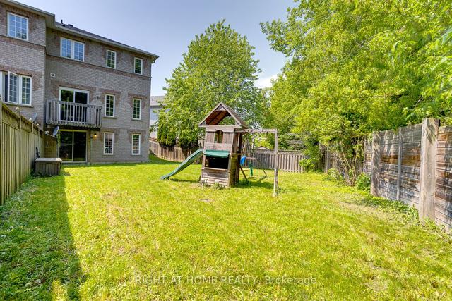 21 Taft Pl, House attached with 3 bedrooms, 3 bathrooms and 3 parking in Clarington ON | Image 30