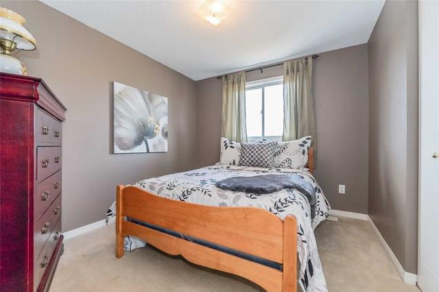 340 Tait Cres, House detached with 3 bedrooms, 2 bathrooms and 3 parking in Centre Wellington ON | Image 13
