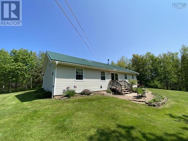 147 Carlson Lane, House detached with 3 bedrooms, 1 bathrooms and null parking in Pictou, Subd. A NS | Image 2
