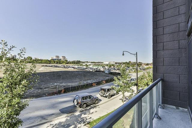 Th01 - 125 Mcmahon Dr, Townhouse with 3 bedrooms, 4 bathrooms and 2 parking in Toronto ON | Image 17