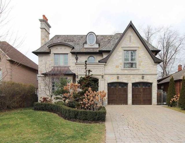 122 Yorkminster Rd, House detached with 4 bedrooms, 5 bathrooms and 2 parking in Toronto ON | Image 1