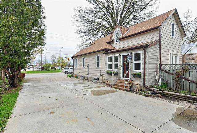61 King St S, House detached with 3 bedrooms, 2 bathrooms and 6 parking in New Tecumseth ON | Image 28