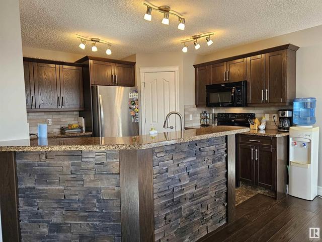 236 Brookview Wy, House detached with 3 bedrooms, 3 bathrooms and null parking in Stony Plain AB | Image 2