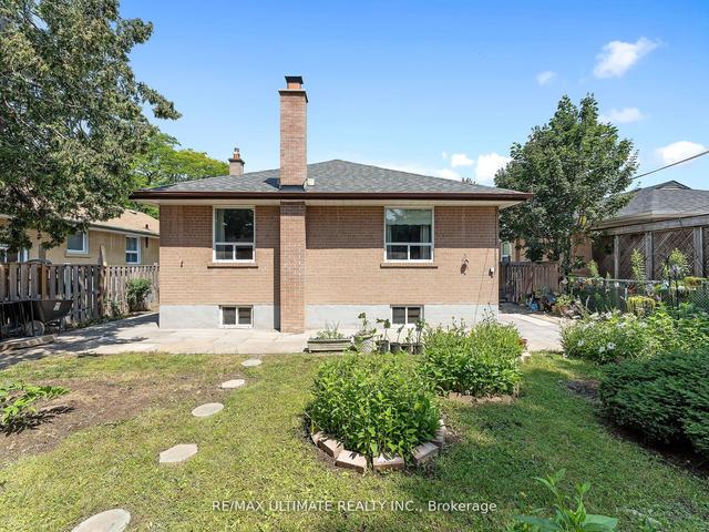 189 Elmhurst Dr, House detached with 3 bedrooms, 3 bathrooms and 4 parking in Toronto ON | Image 21