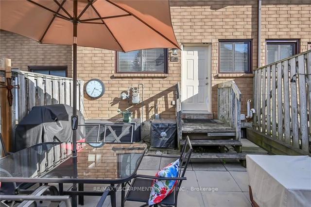 p3 - 444 Stone Church Rd W, Townhouse with 3 bedrooms, 2 bathrooms and 2 parking in Hamilton ON | Image 30
