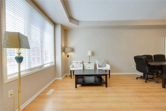 26 Boake St, House semidetached with 6 bedrooms, 6 bathrooms and 4 parking in Toronto ON | Image 26