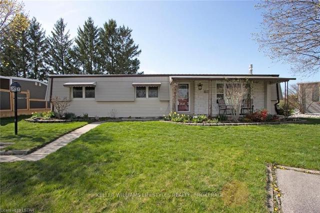 57 London Hunt Circ, Home with 2 bedrooms, 2 bathrooms and 2 parking in South Huron ON | Image 12