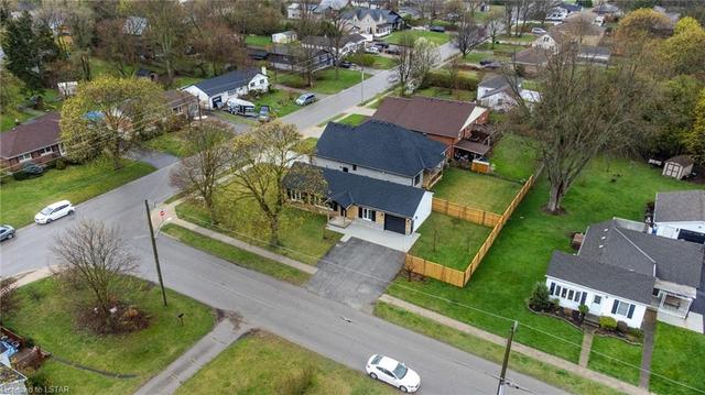162 Milliner Street, House detached with 3 bedrooms, 2 bathrooms and 5 parking in Strathroy Caradoc ON | Image 27