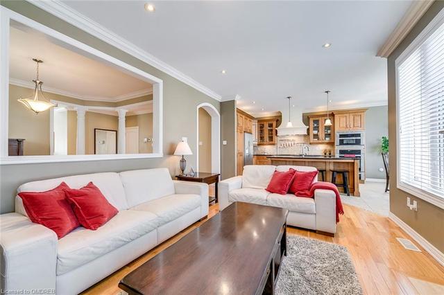 2465 North Ridge Trail, House detached with 4 bedrooms, 2 bathrooms and 4 parking in Oakville ON | Image 13