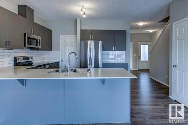9955 222 St Nw, House detached with 4 bedrooms, 3 bathrooms and 5 parking in Edmonton AB | Image 8