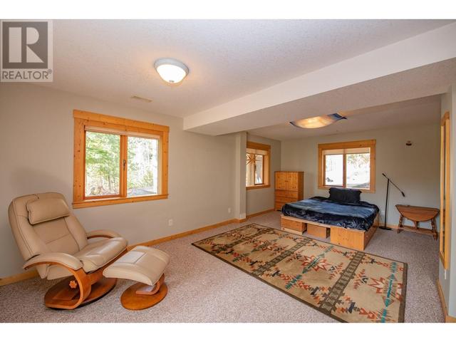 1195 & 1153 Sugar Lake Road, House detached with 2 bedrooms, 2 bathrooms and 25 parking in North Okanagan E BC | Image 40