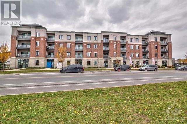 205 - 615 Longfields Drive, Condo with 2 bedrooms, 2 bathrooms and 1 parking in Ottawa ON | Image 3