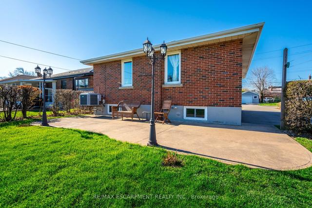 251 South Bend Rd E, House detached with 3 bedrooms, 2 bathrooms and 3 parking in Hamilton ON | Image 31
