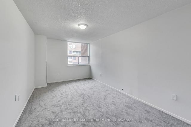 202 - 4064 Lawrence Ave E, Condo with 5 bedrooms, 3 bathrooms and 2 parking in Toronto ON | Image 17