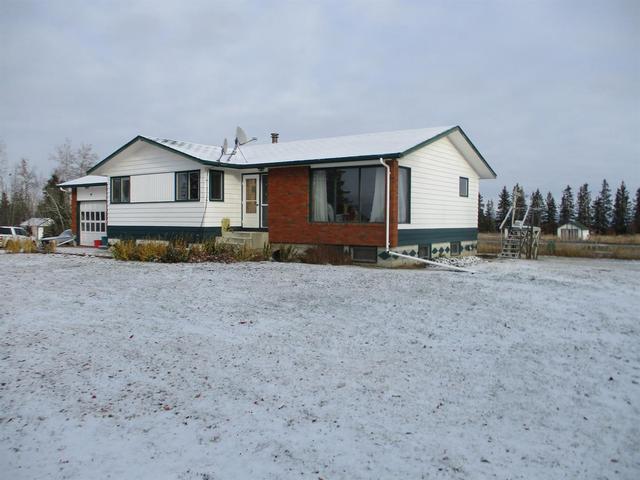 891077 Rge Rd 232, House detached with 5 bedrooms, 1 bathrooms and null parking in Northern Lights County AB | Image 13