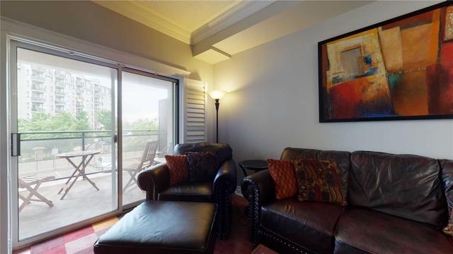 211 - 2 Maison Parc Crt, Condo with 1 bedrooms, 1 bathrooms and 2 parking in Vaughan ON | Image 6
