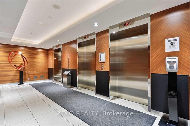 1904 - 5 Valhalla Inn Rd E, Condo with 2 bedrooms, 2 bathrooms and 1 parking in Toronto ON | Image 21