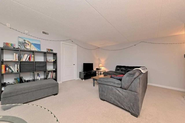 315 - 1440 Main St E, Condo with 2 bedrooms, 2 bathrooms and 1 parking in Milton ON | Image 3