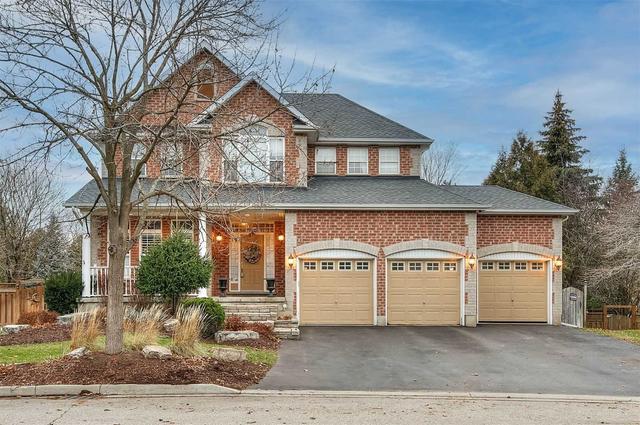 6 Woodmans Crt, House detached with 4 bedrooms, 4 bathrooms and 6 parking in Kitchener ON | Card Image