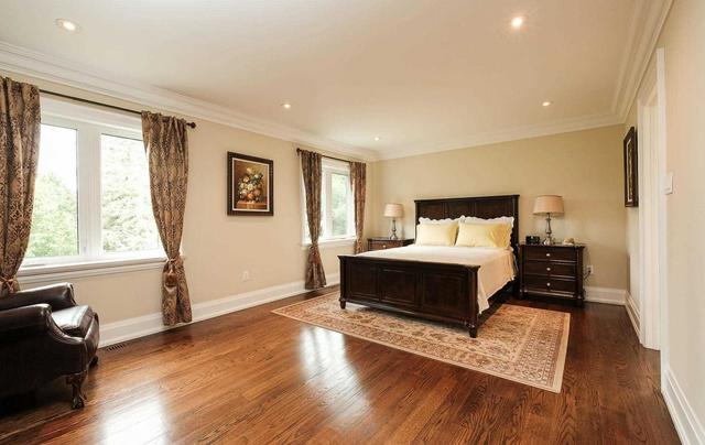 23 Galsworthy Dr, House detached with 5 bedrooms, 6 bathrooms and 6 parking in Markham ON | Image 10