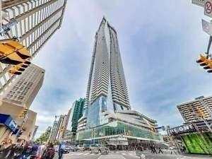 5010 - 1 Bloor St E, Condo with 1 bedrooms, 2 bathrooms and 0 parking in Toronto ON | Image 1