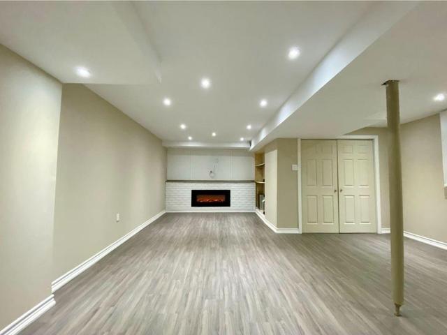 86 The Fairways, House detached with 3 bedrooms, 3 bathrooms and 5 parking in Markham ON | Image 7