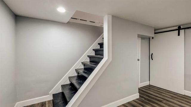 32 Wellington St W, House detached with 3 bedrooms, 2 bathrooms and 2 parking in Brampton ON | Image 16