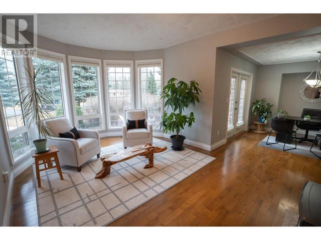 6531 Olympia Place, House detached with 3 bedrooms, 4 bathrooms and null parking in Prince George BC | Image 3