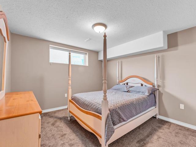 11 Sundance Court Sw, House detached with 5 bedrooms, 3 bathrooms and 6 parking in Medicine Hat AB | Image 37