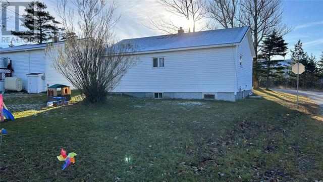 1 Preswick Street, House detached with 3 bedrooms, 1 bathrooms and null parking in Stephenville NL | Image 4