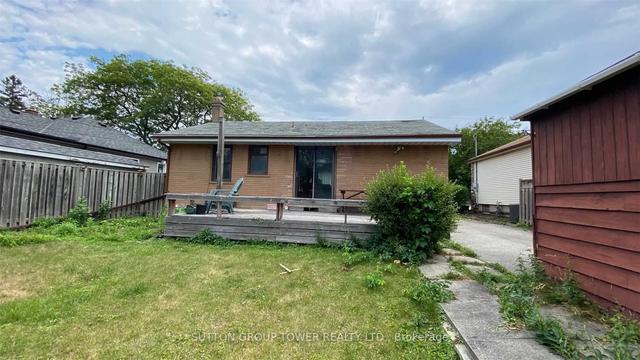 150 Dorset Rd, House detached with 2 bedrooms, 1 bathrooms and 5 parking in Toronto ON | Image 4