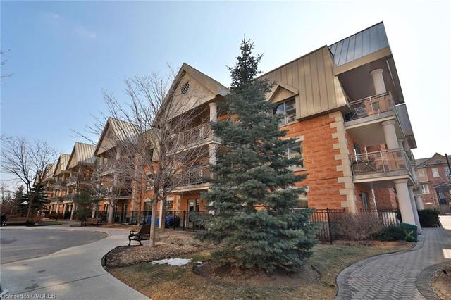 103 - 830 Scollard Court, House attached with 1 bedrooms, 1 bathrooms and 1 parking in Mississauga ON | Image 3