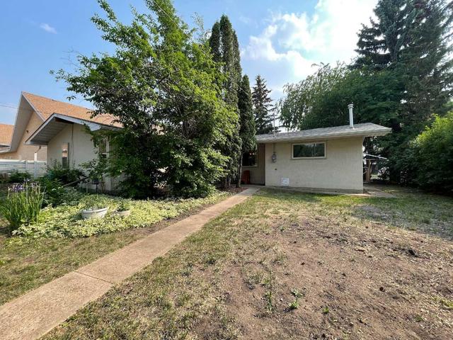 1026 4 Avenue, House detached with 3 bedrooms, 1 bathrooms and 6 parking in Wainwright AB | Image 29