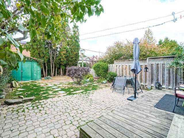 44 Gray Ave, House detached with 2 bedrooms, 2 bathrooms and 3 parking in Toronto ON | Image 13
