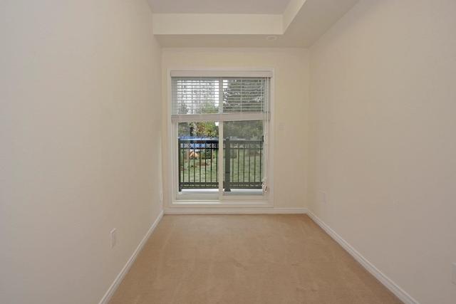 230 - 15 Coneflower Cres, Townhouse with 2 bedrooms, 1 bathrooms and 1 parking in Toronto ON | Image 2