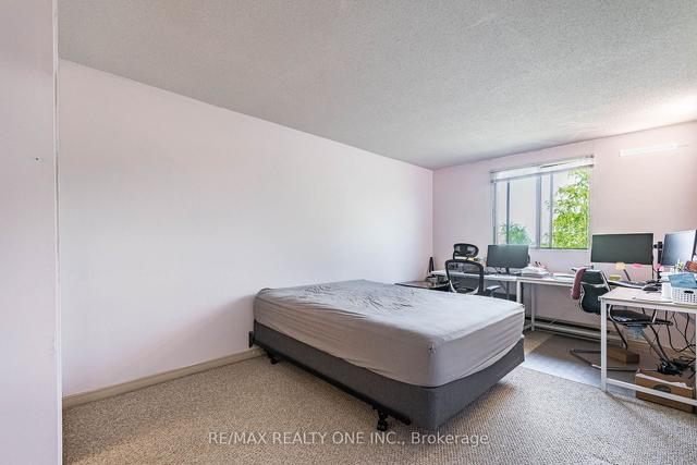 606 - 18 Holborn Crt, Condo with 2 bedrooms, 2 bathrooms and 1 parking in Kitchener ON | Image 10