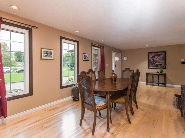 8 Cedar Lane, House detached with 4 bedrooms, 3 bathrooms and 5 parking in Rideau Lakes ON | Image 4