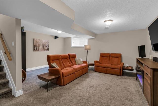 1145 Clement Court, Home with 3 bedrooms, 2 bathrooms and 2 parking in Cornwall ON | Image 20