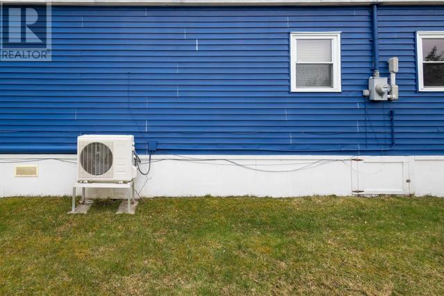 14 First Street, House detached with 3 bedrooms, 1 bathrooms and null parking in Cape Breton NS | Image 3