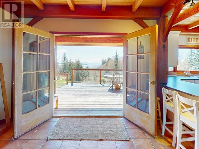 3749+lot A Highway 101, House detached with 5 bedrooms, 3 bathrooms and 2 parking in Powell River A BC | Image 15