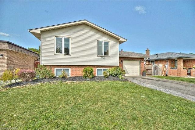 7394 Scholfield Rd, House detached with 3 bedrooms, 2 bathrooms and 3 parking in Niagara Falls ON | Image 18