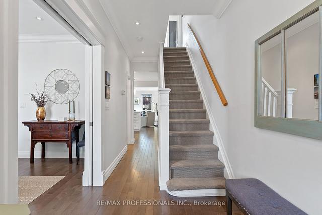 491 Durie St, House semidetached with 3 bedrooms, 2 bathrooms and 3 parking in Toronto ON | Image 36