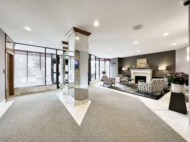 p-10 - 100 Observatory Lane, Condo with 2 bedrooms, 2 bathrooms and 1 parking in Richmond Hill ON | Image 20