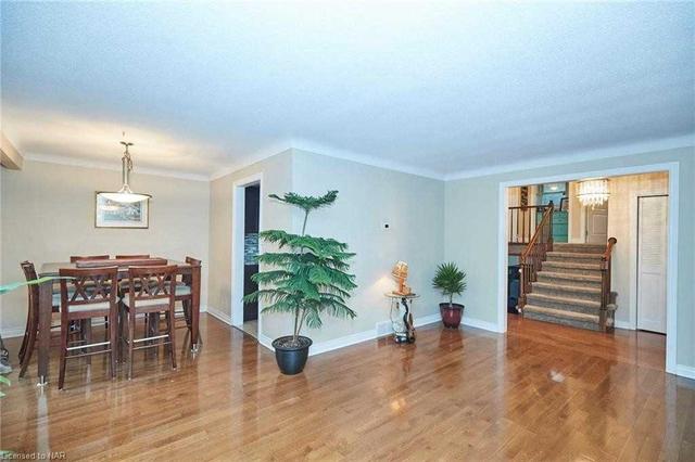 39 Calla Terr, House detached with 3 bedrooms, 2 bathrooms and 5 parking in Welland ON | Image 15