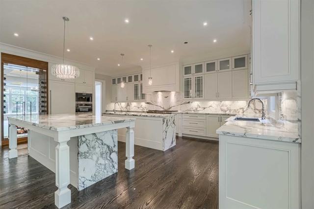 269 Upper Highland Cres, House detached with 4 bedrooms, 7 bathrooms and 6 parking in Toronto ON | Image 8