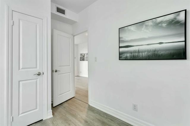 703 - 500 St Clair Ave, Condo with 2 bedrooms, 1 bathrooms and 1 parking in Toronto ON | Image 16