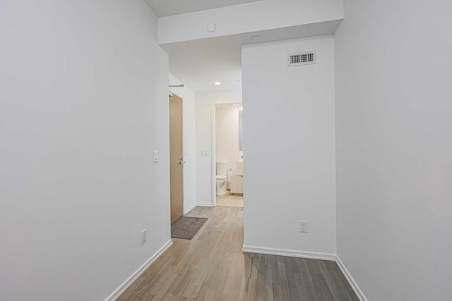 4607 - 1 Bloor St E, Condo with 2 bedrooms, 2 bathrooms and 0 parking in Toronto ON | Image 30